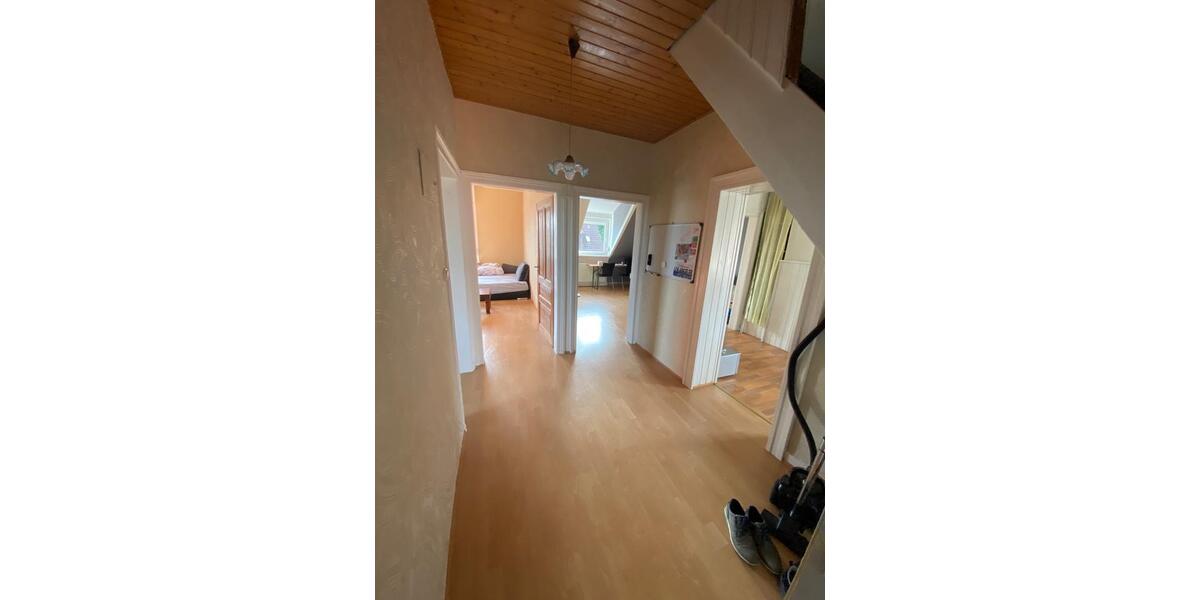 Mehrfamilienhaus, Wohnhaus Frankfurt am Main Bergen-Enkheim - 10 Zimmer, 210 m&sup2;, 735.000&euro; | Angebot:26201115