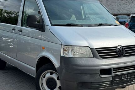 VW T5 Transporter 275.000 km 6.400 € Wiesbaden 65201
