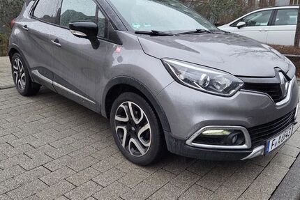 Renault Captur 149.965 km 7.700 &euro; Frankfurt am Main 60438