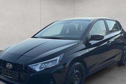 Hyundai i20 14.616 km 16.450 &euro; Frankfurt 60386