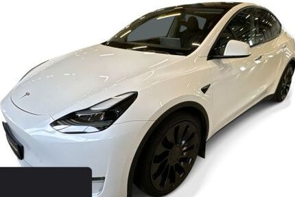 Tesla Model Y 40.481 km 36.600 &euro; Hanau 63457