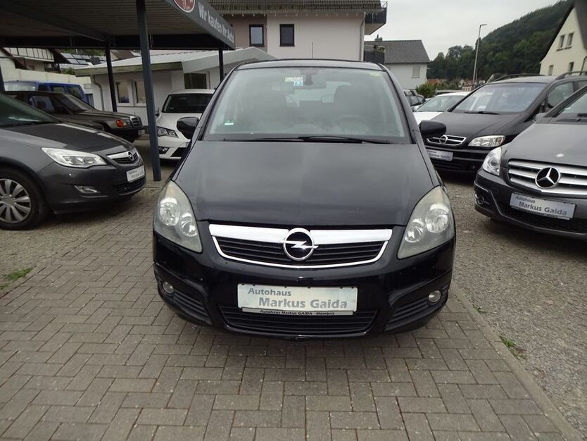 Opel Zafira 263.000 km 1.250 € Mömbris 63776