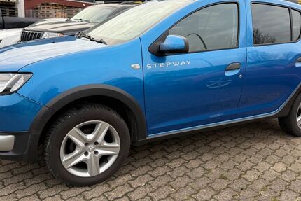 Dacia Sandero 176.999 km 3.499 &euro; Hanau 63452