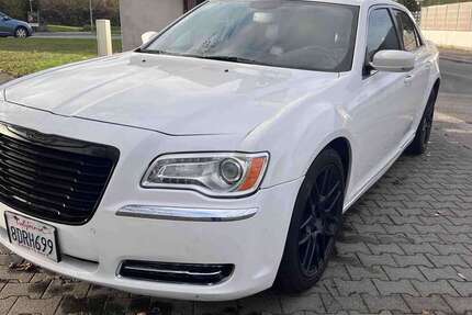 Chrysler 300C 249.000 km 8.500 &euro; Rödermark 63322