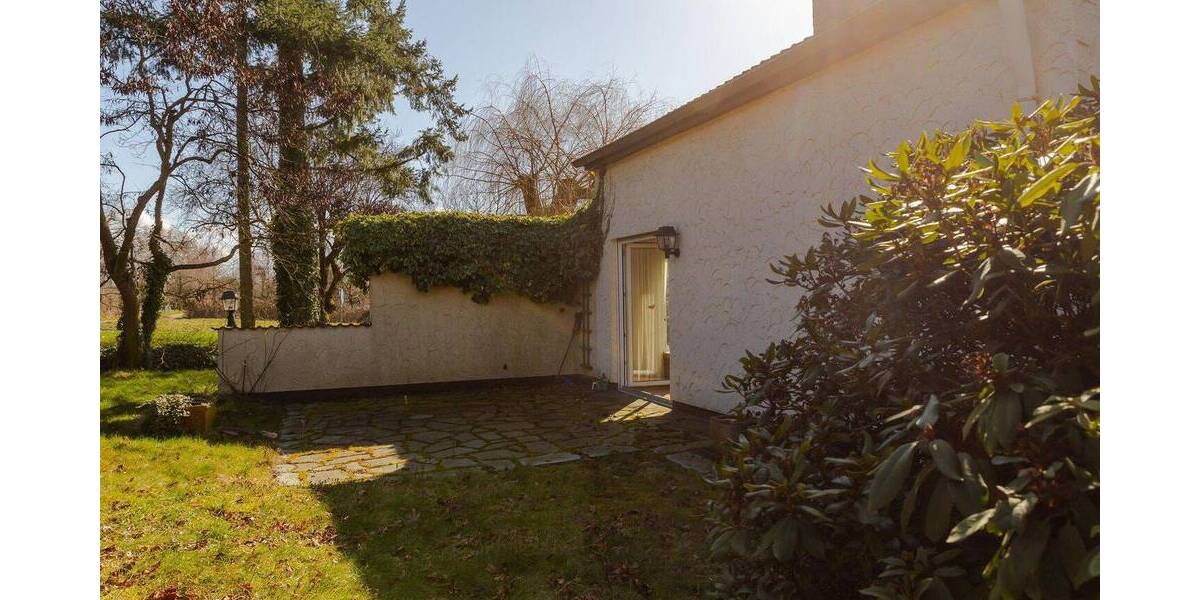 Reihenendhaus Kronberg - 6 Zimmer, 185 m&sup2;, 810.000&euro; | Angebot:26355993