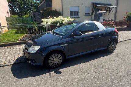 Opel Tigra 147.000 km 1.800 &euro; Rüsselsheim 65428