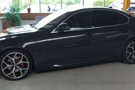 Alfa Romeo Giulia 83.000 km 23.950 € Neu-Anspach 61267