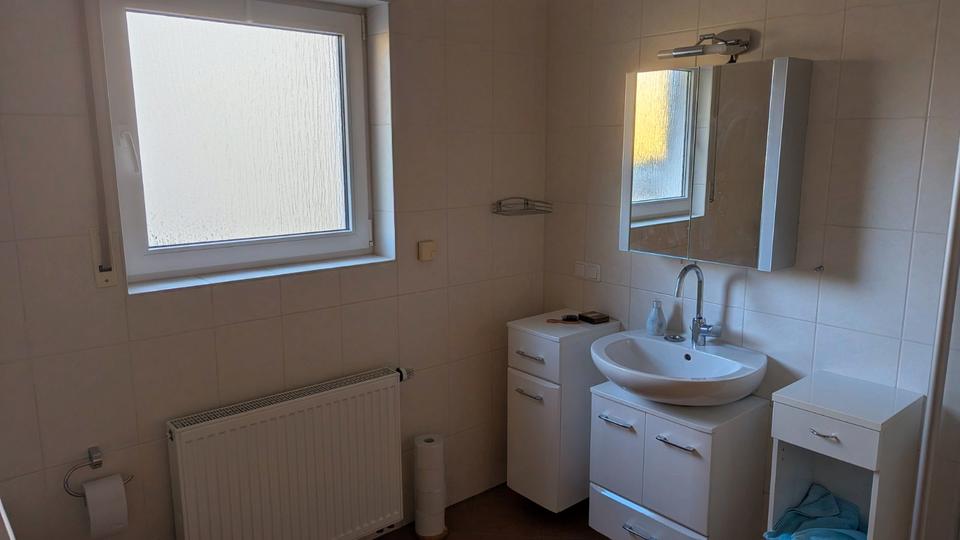 Erdgeschoßwohnung Offenbach am Main Bieber - 2 Zimmer, 82 m&sup2;, 1.300&euro; | Angebot:26262333