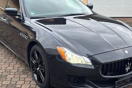 Maserati Quattroporte 97.900 km 32.500 &euro; Mömbris 63776