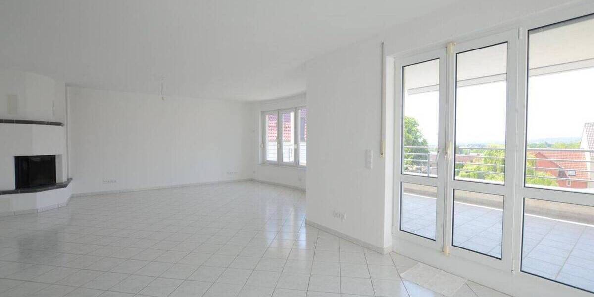 Etagenwohnung Kronberg im Taunus Oberhöchstadt - 4 Zimmer, 148 m&sup2;, 2.200&euro; | Angebot:26835157