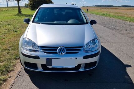 VW Golf 121.000 km 6.300 € Schöneck 61137