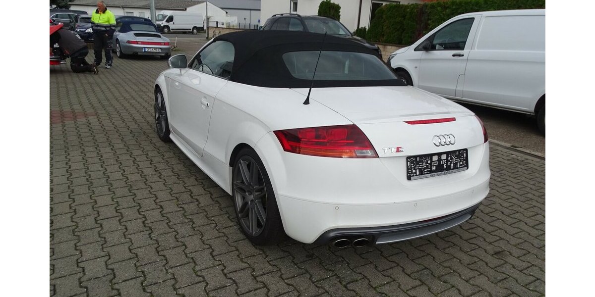 Audi TT 2.0 TFSI S Roadster quattro Klima, Navigation, 97.452 km 17.990 &euro; Rodgau 63110