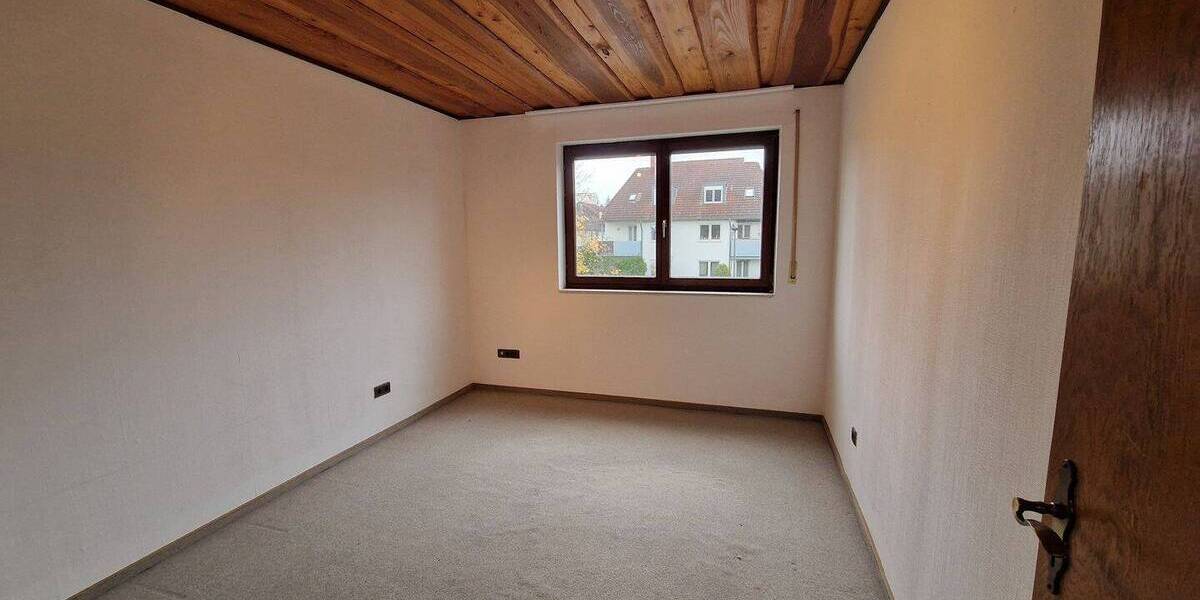 Mehrfamilienhaus, Wohnhaus Großkrotzenburg - 8 Zimmer, 288 m&sup2;, 615.000&euro; | Angebot:26092205