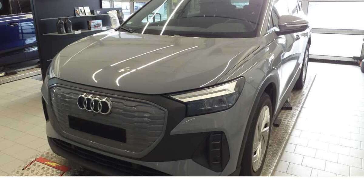 Audi Q4 e-tron 23.200 km 22.379 &euro; Hanau 63452