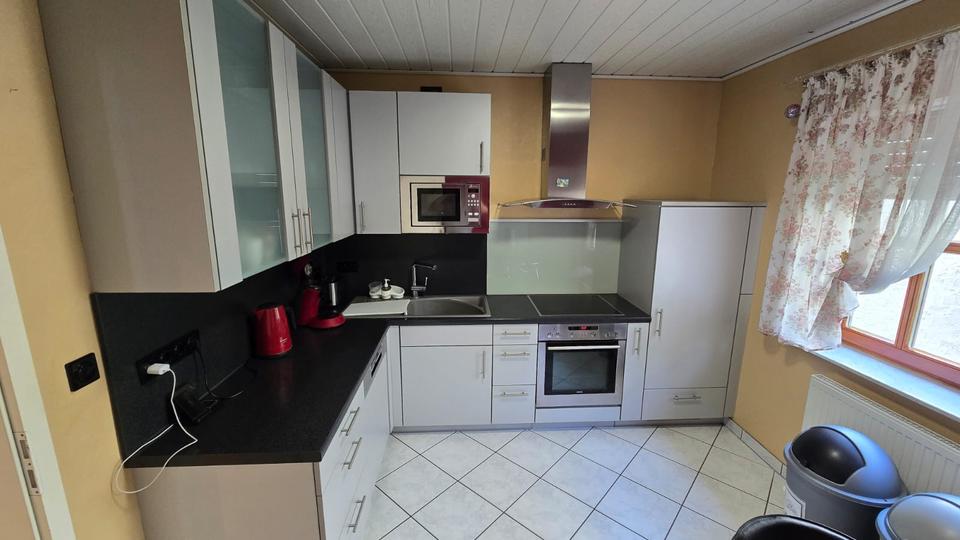 Mehrfamilienhaus, Wohnhaus Nidderau - 8.5 Zimmer, 215 m&sup2;, 599.000&euro; | Angebot:26944564