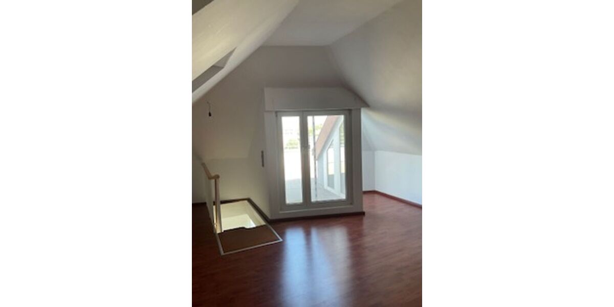 Wohnen auf 2 Etagen mit 2 Terrassen und Blick über MühlheimMain - Maisonettenwohnung Mühlheim am Main | Angebot:27226443