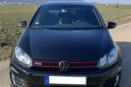 VW Golf 88.323 km 15.250 € Eppstein 65817