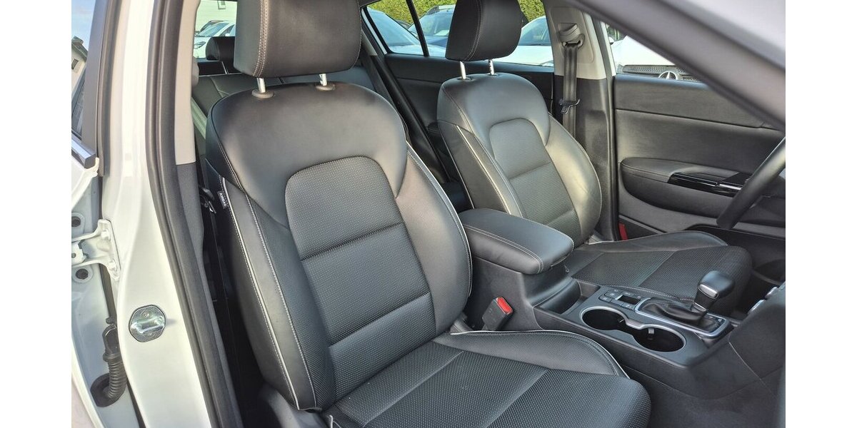 Kia Sportage Black Edition 4WD Automatik, AHK, Leder, 28.421 km 22.890 &euro; Rodgau 63110