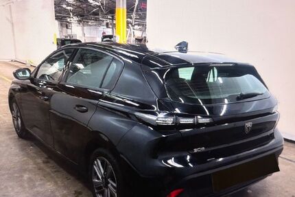 Peugeot 308 160.045 km 11.662 &euro; Frankfurt am Main 60389