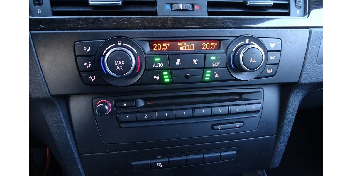 Jeep Commander 3.0 V6 CRD Limited 118.000 km 14.890 &euro; Rodgau 63110