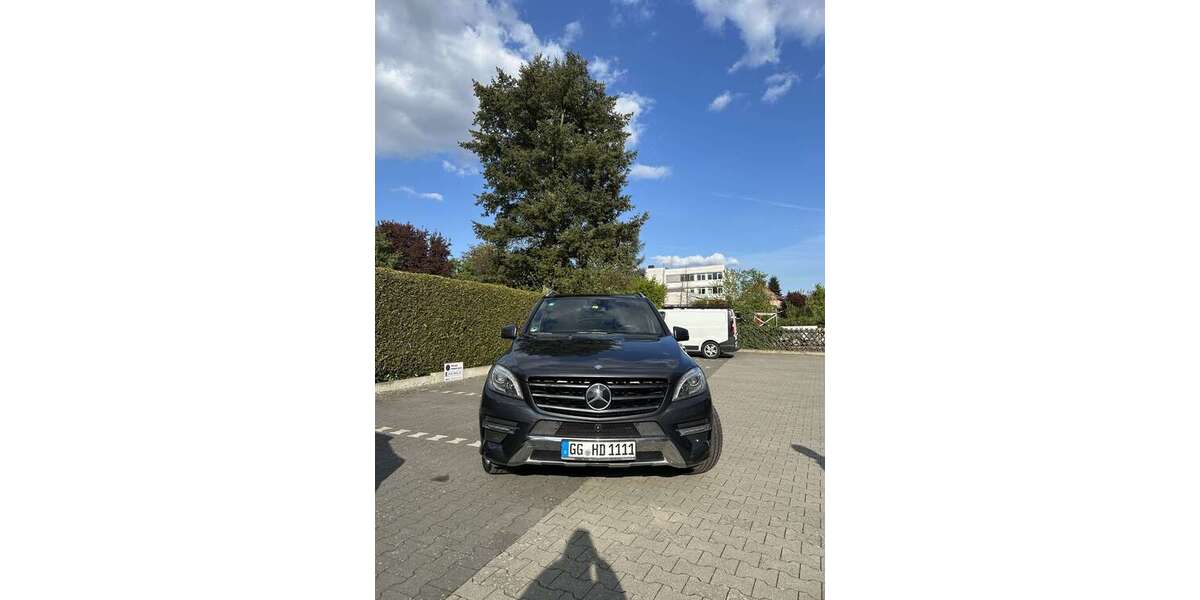 Mercedes-Benz ML 350 288.000 km 13.900 &euro; Mörfelden-Walldorf 64546