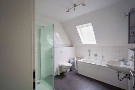 Haus Bad Homburg Berliner Siedlung/Gartenfeld - 6 Zimmer, 170 m&sup2;, 1.350.000&euro; | Angebot:26837260