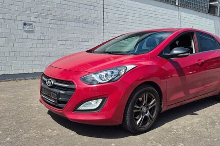 Hyundai i30 206.000 km 5.999 &euro; Kelkheim ( Taunus ) 65779