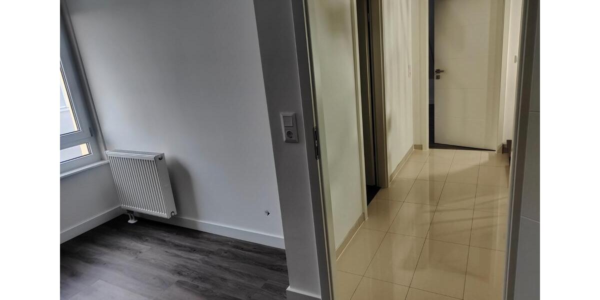 Reihenhaus Stockstadt am Main - 5 Zimmer, 127 m&sup2;, 1.850&euro; | Angebot:26701438