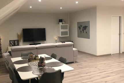 Helle Dachgeschosswohnung in Bruchköbel Stadt 67 m2 2 zimmer