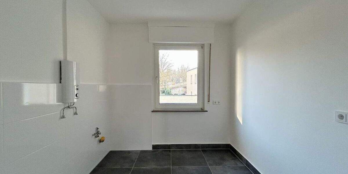 Etagenwohnung Hofheim - 3 Zimmer, 70 m&sup2;, 1.350&euro; | Angebot:25727503