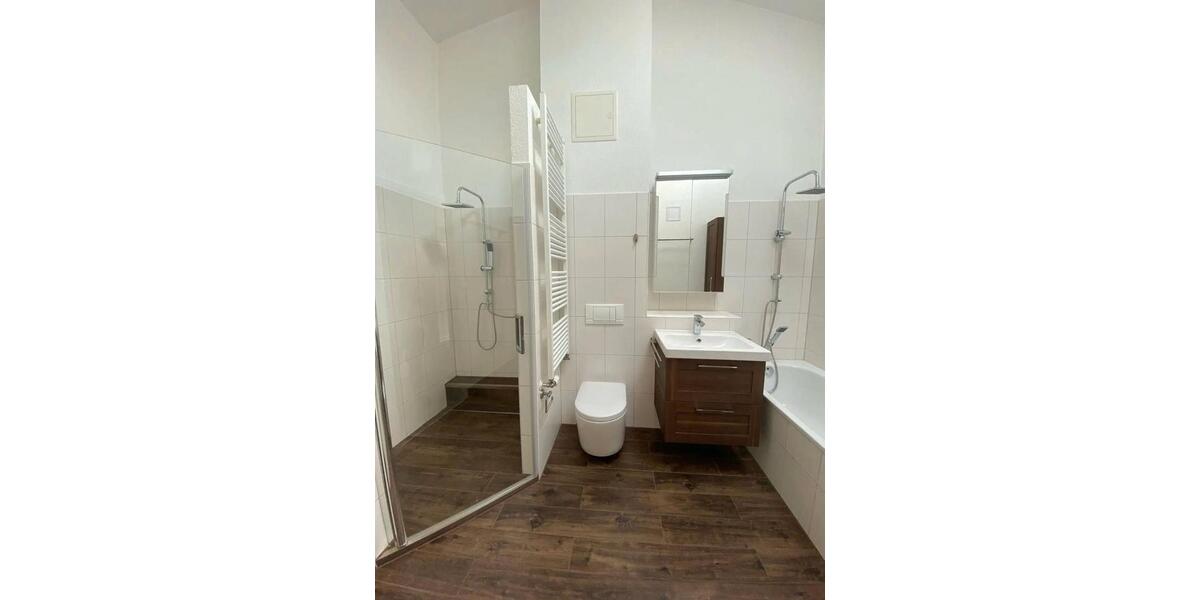 Reihenhaus Hanau Lamboy - 3 Zimmer, 81 m&sup2;, 380.000&euro; | Angebot:27189804