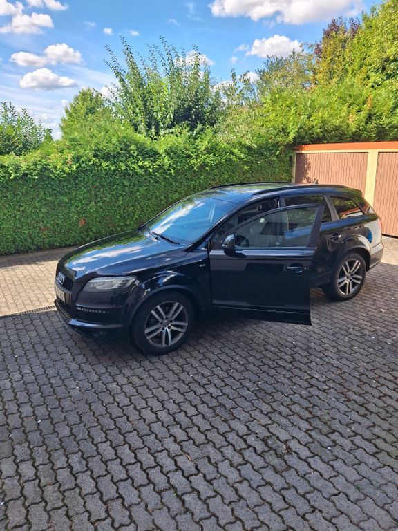 Audi Q7 264.577 km 14.700 € Karben 61184