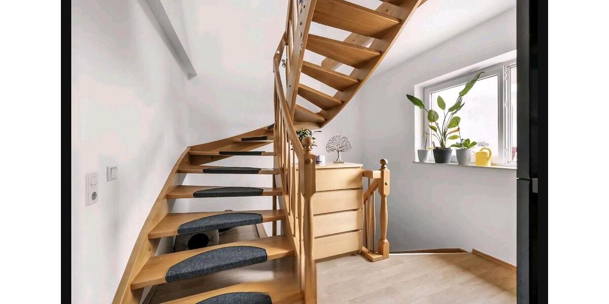 Etagenwohnung Aschaffenburg Damm - 5 Zimmer, 2.500&euro; | Angebot:23707896