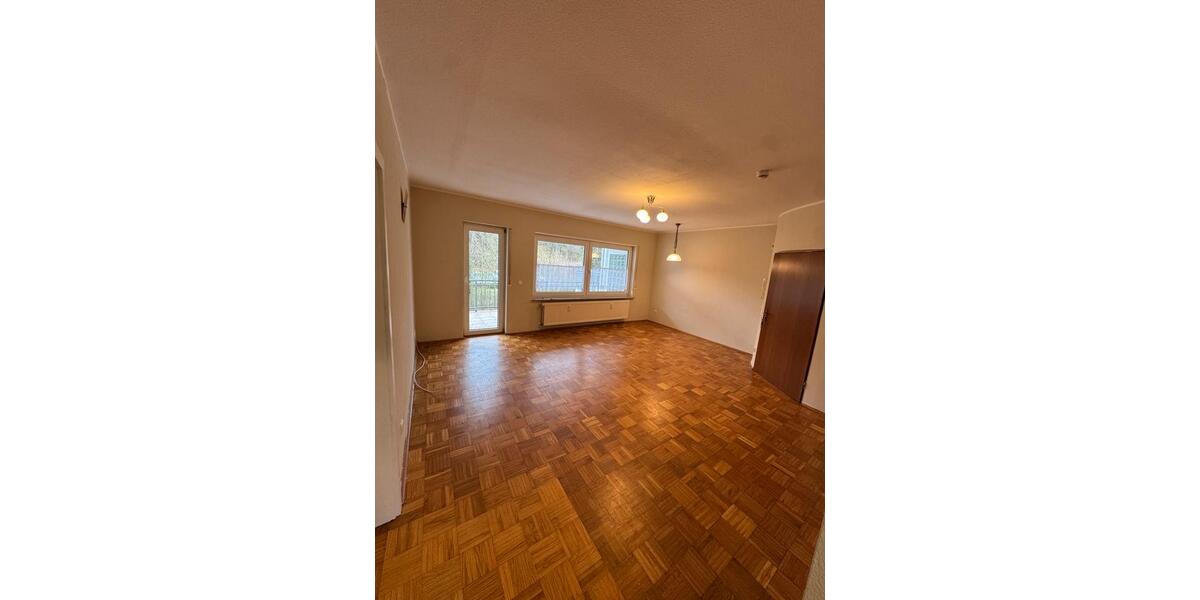 Erdgeschoßwohnung Bad Homburg vor der Höhe Gonzenheim - 2 Zimmer, 62 m&sup2;, 820&euro; | Angebot:25475943