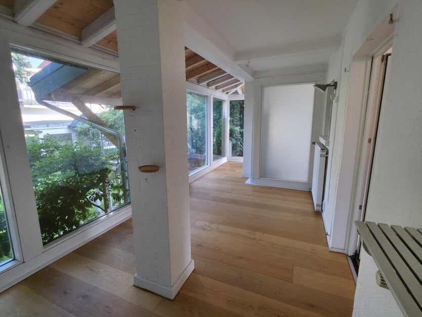 *Für die kleine Familie! Idyllisches Einfamilienhaus mit Atelier in begehrter Wohnlage von Hanau* 5 zimmer