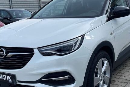 Opel Grandland (X) 111.400 km 15.900 € Mörfelden-Walldorf 64546