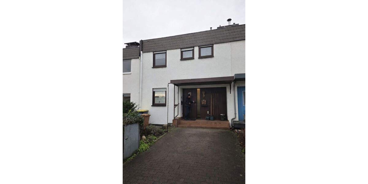 Reihenmittelhaus Aschaffenburg Damm - 5 Zimmer, 135 m&sup2;, 425.000&euro; | Angebot:25277852