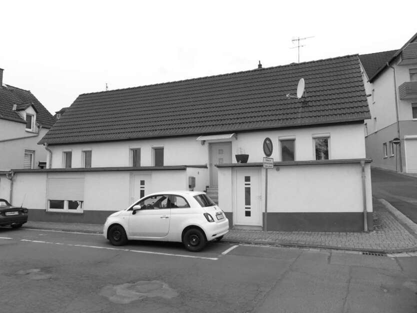 Haus zum Kaufen in Nidderau 250.000 € 70 m²