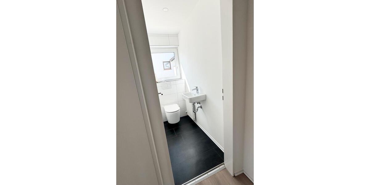 Hochparterre Mömbris - 4.5 Zimmer, 112 m&sup2;, 1.400&euro; | Angebot:26050514