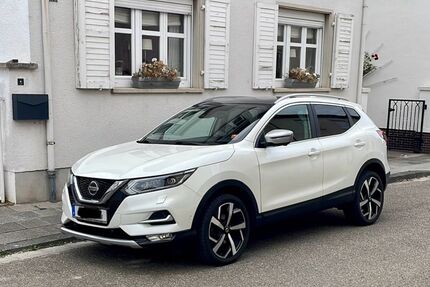 Nissan Qashqai 90.000 km 18.250 &euro; Frankfurt am Main 60316