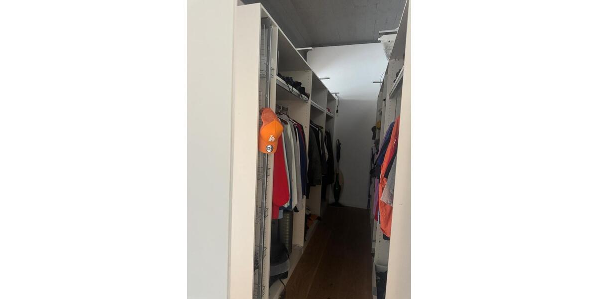 Etagenwohnung Offenbach am Main Buchrain - 4 Zimmer, 137 m&sup2;, 1.700&euro; | Angebot:24978439