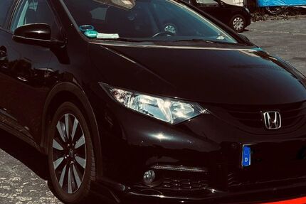 Honda Civic 179.000 km 8.900 € Hanau 63457