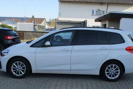 BMW 216