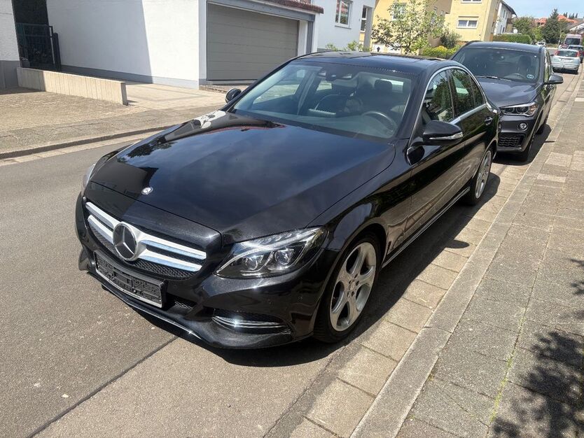Mercedes-Benz C 250 78.000 km 22.800 € Schwalbach 65824