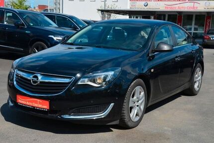 Opel Insignia 110.000 km 9.900 € Frankfurt 60388