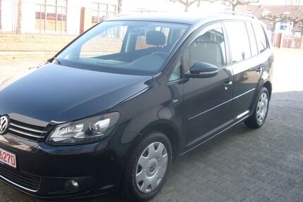 VW Touran 98.500 km 14.999 &euro; Langen 63225