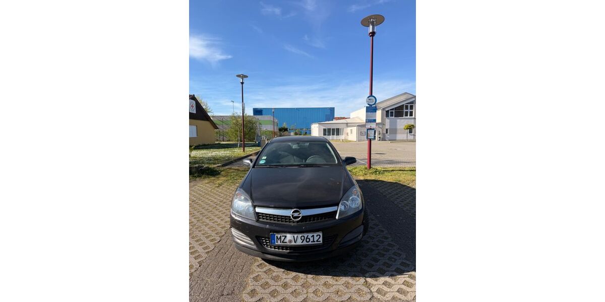 Opel Astra 309.121 km 1.050 &euro; Kelsterbach 65451