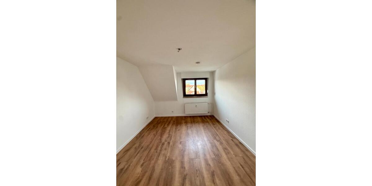 Dachgeschoßwohnung Neu-Isenburg Isenburg - 2 Zimmer, 56 m&sup2;, 850&euro; | Angebot:26252837