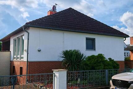 Freistehendes Einfamilienhaus mit 5 Zimmern und 153m2 Wohnfläche 5 zimmer