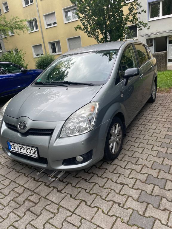 Corolla Verso